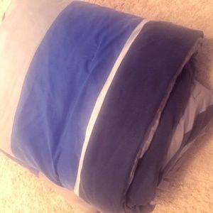 Pottery Barn Teen Twin XL size Comforter